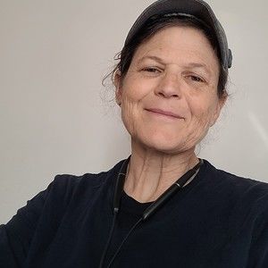 Meet your Posher, Debra